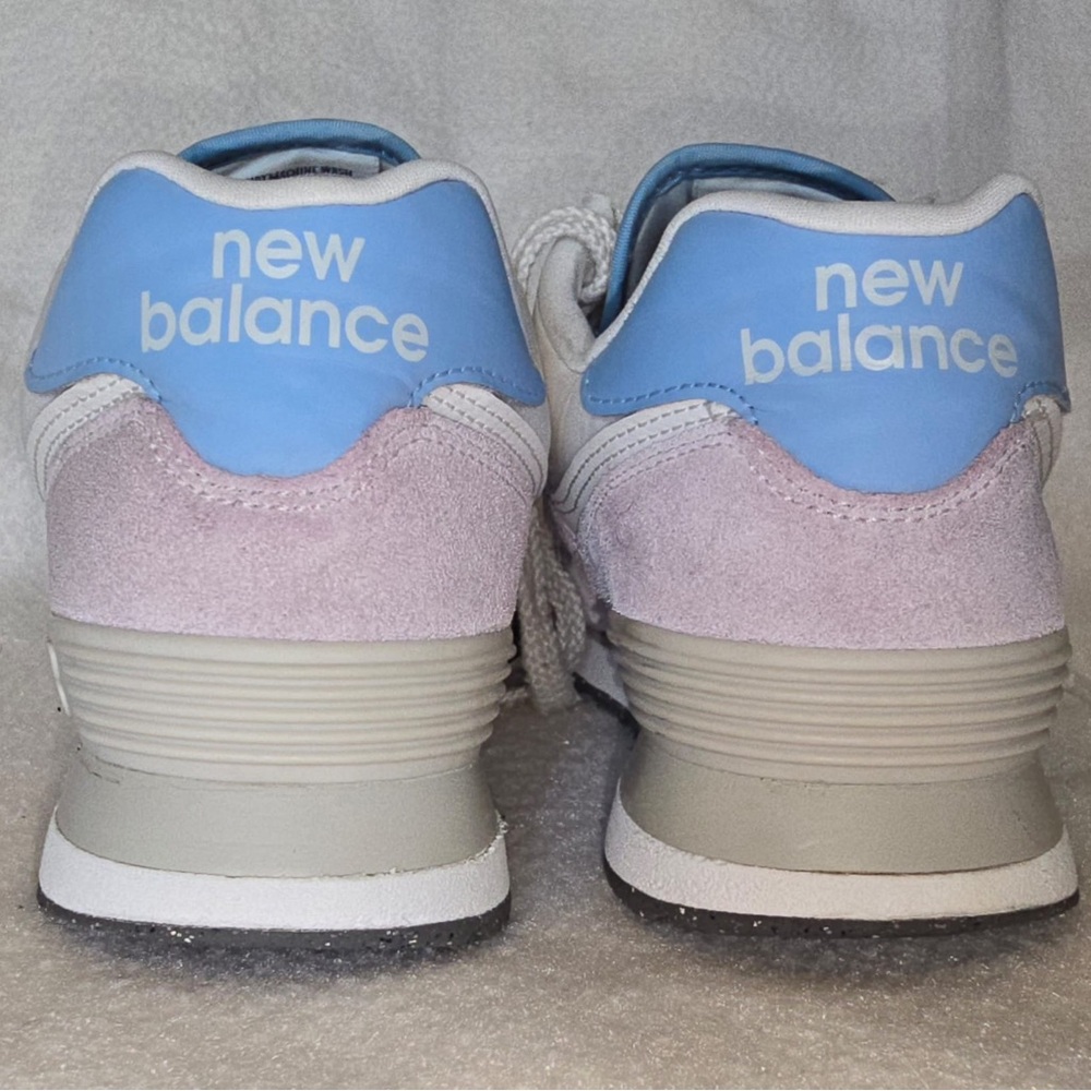 New Balance Sneakers - Picture 5 of 9